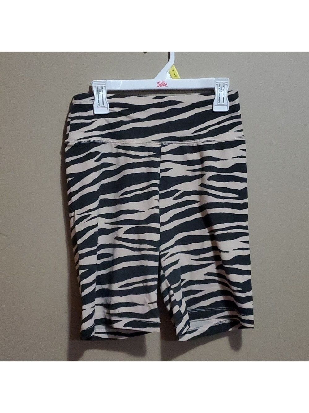 American eagle shorts size small
